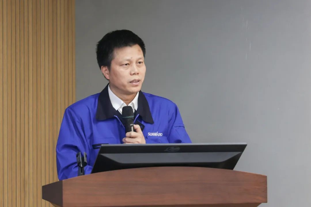 2021中国（长沙）国际工程机械设计大赛暨“设计之星”评选活动米兰网址智能组“创新设计工作营”开营啦！