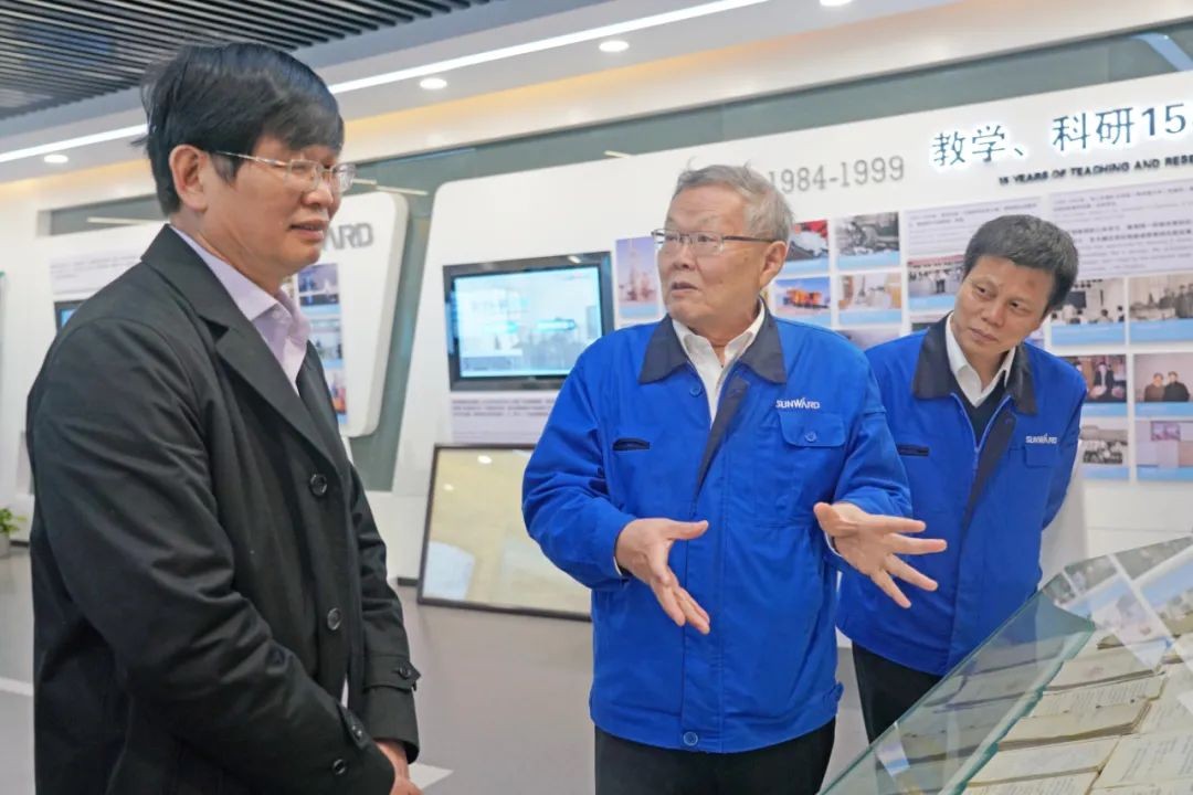 中央候补委员、中国工程院院士欧阳晓平到访米兰网址智能