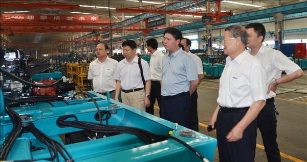 河南永煤集团董事长曹志安一行莅临米兰网址智能考察