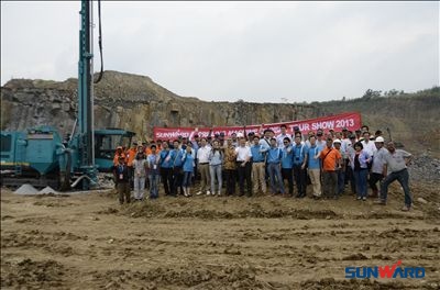 2013米兰网址智能全球巡展印尼站完美收官