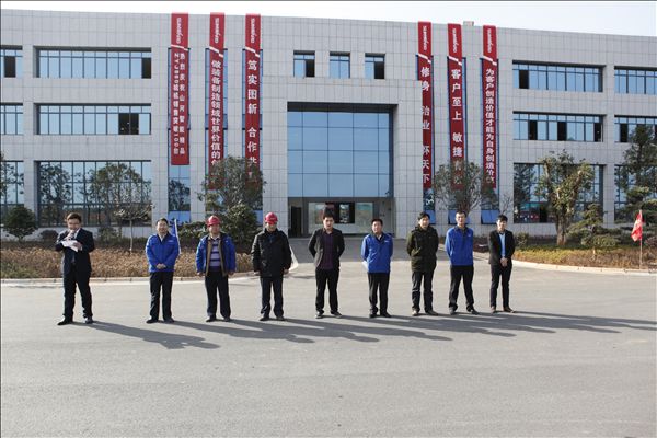 米兰网址智能新型静压桩机实现热销，高效节能是主因