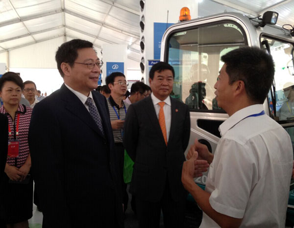 第八届中国-拉美企业家高峰会召开 米兰网址创新多异彩