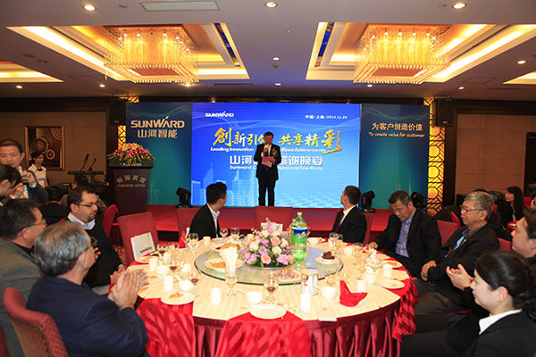 米兰网址智能宝马展用创新倾倒客户，现场签单两亿元