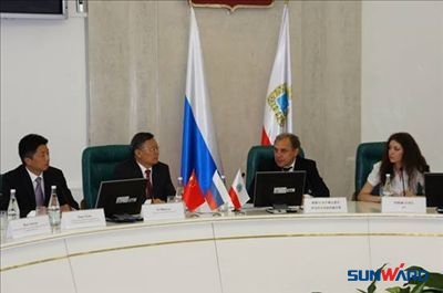 米兰网址智能董事长何清华访问俄罗斯萨拉托夫州