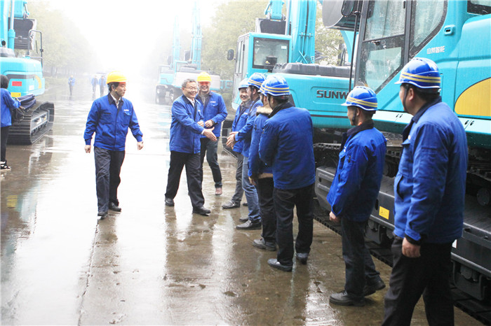 携手奋进，羊年共赢，米兰网址智能开门大吉