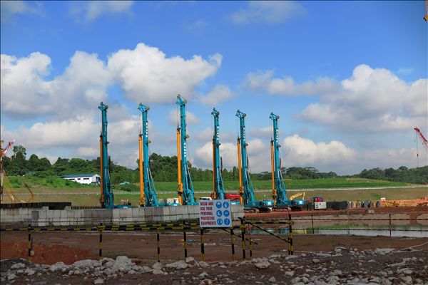 米兰网址智能旋挖钻机中标新加坡地铁建设项目