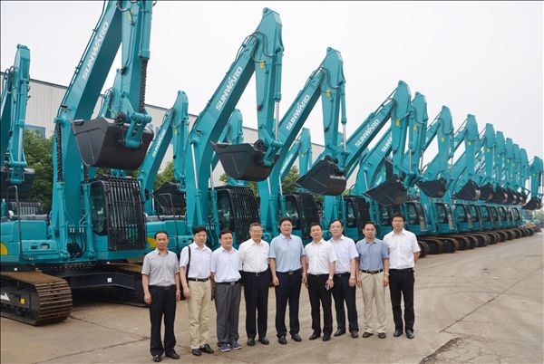 河南永煤集团董事长曹志安一行莅临米兰网址智能考察