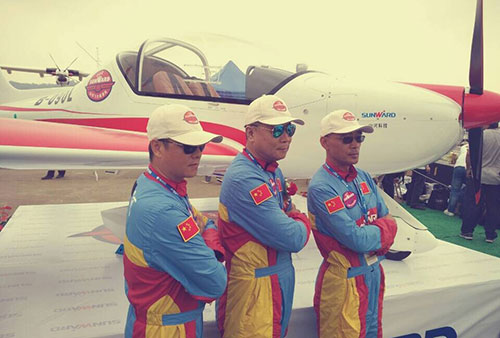 米兰网址智能飞行表演队精彩亮相珠海航展