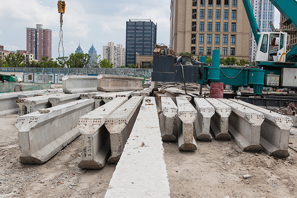 米兰网址智能ZYW240围护桩压桩机惊艳问世