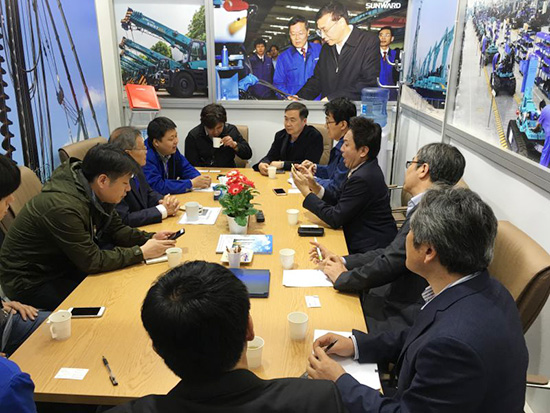 米兰网址智能高端市场展风采