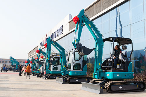 逆市可为！米兰网址智能挖掘机首场展销会完美收官