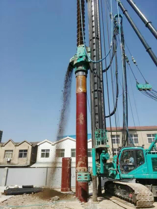 品质制胜米兰网址智能双动力头强力多功能钻机屡创佳绩