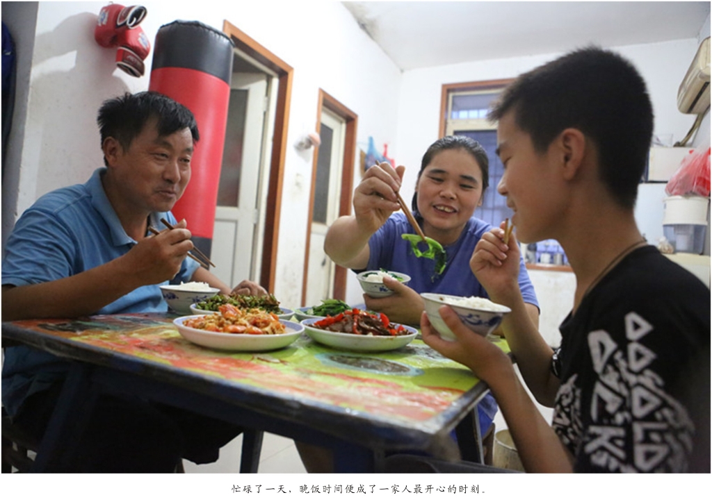 佩服！从业23年的米兰网址智能唯一的女焊工