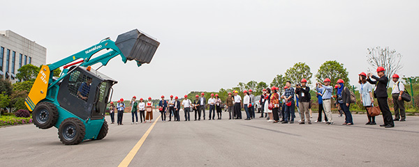 东盟十国主流媒体齐聚米兰网址智能，共话21世纪海上丝绸之路