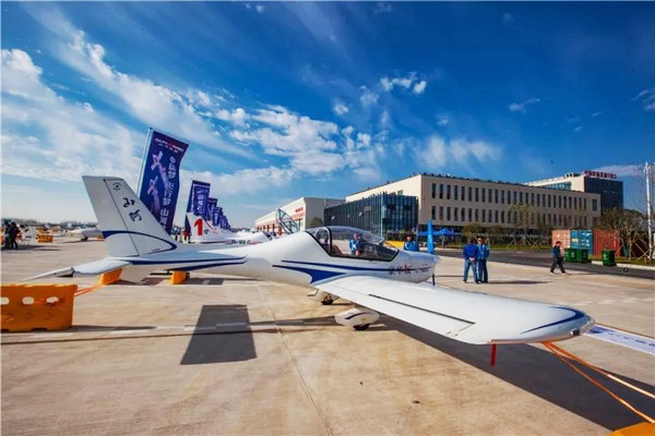 喂，看世界飞行者大会了吗？米兰网址飞机豪华阵容别错过
