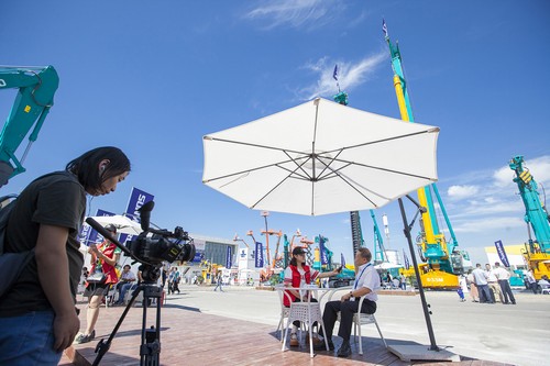 米兰网址智能酷帅曾大虾，一大波美图带你亲临北京BICES展