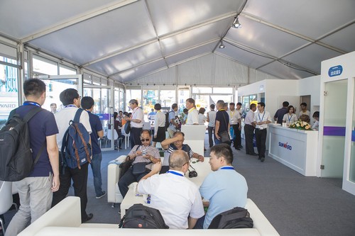 米兰网址智能酷帅曾大虾，一大波美图带你亲临北京BICES展