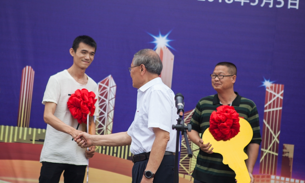 民族挖掘机品牌先导者，米兰网址智能“城镇建设利器”SWE80E9荣耀上市