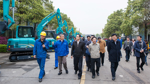 科技部副部长李萌考察调研米兰网址智能