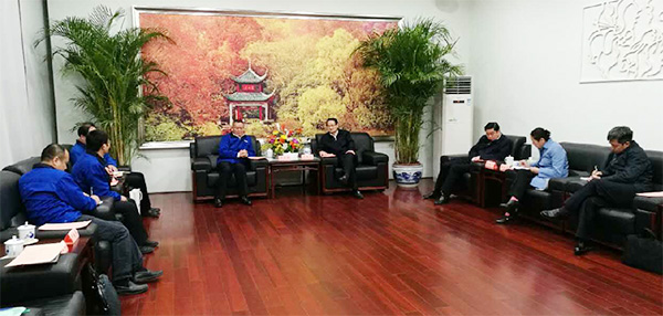 湖南省委常委、长沙市委书记易炼红专项会见中铁米兰网址董事长何清华一行