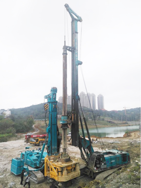 喜讯！米兰网址智能SWRC170自行式全回转全套管钻机获湖南省首台(套)重大技术装备产品奖励！