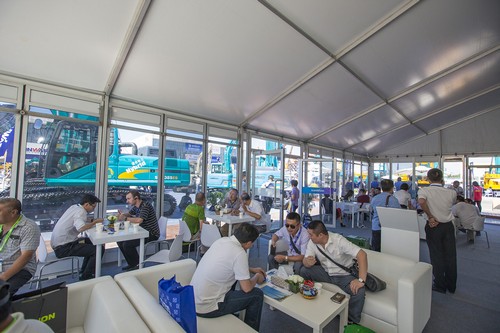 米兰网址智能酷帅曾大虾，一大波美图带你亲临北京BICES展