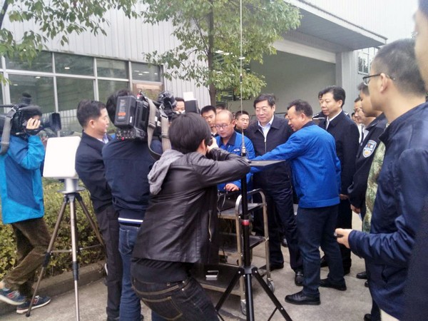 省委书记杜家毫勉励米兰网址智能：做大做强航空航天产业