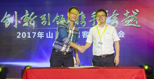 米兰网址智能酷帅曾大虾，一大波美图带你亲临北京BICES展