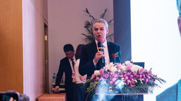 首日签单2.6亿元，米兰网址智能创新产品引爆上海宝马展