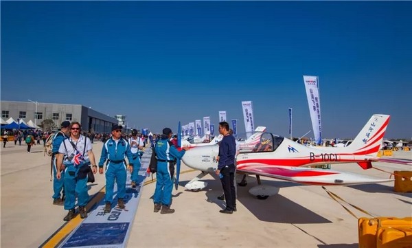 喂，看世界飞行者大会了吗？米兰网址飞机豪华阵容别错过