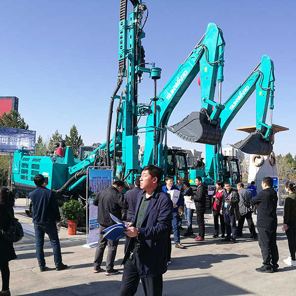 听说，米兰网址智能混合动力挖掘机与“煤都”更配哦！