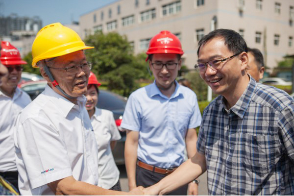 商务部合作司刘民强副司长一行调研米兰网址智能