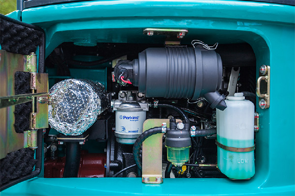 “C位”出道 14.5万元米兰网址智能微挖18UB等你开回家