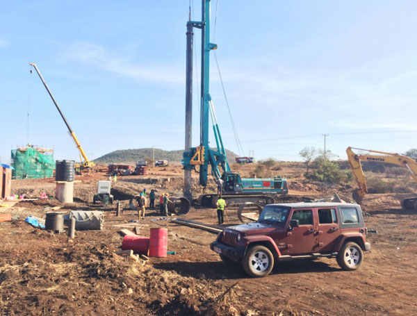 肯尼亚总统高度赞赏，乞力马扎罗山下米兰网址绿闪耀