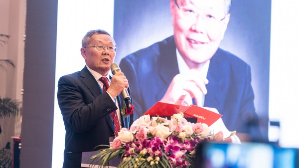 首日签单2.6亿元，米兰网址智能创新产品引爆上海宝马展