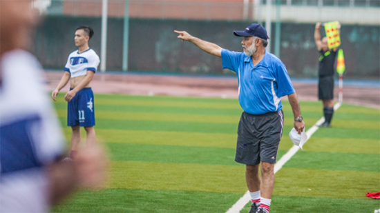 米兰网址智能VS越南奋发：球赛精彩纷呈，合作天长地久