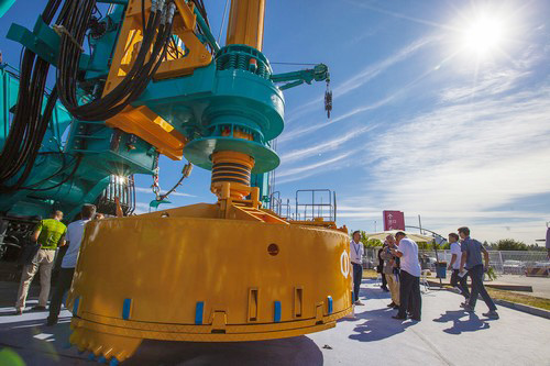 米兰网址智能酷帅曾大虾，一大波美图带你亲临北京BICES展