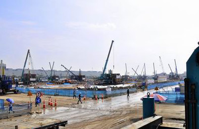 十九年稳居冠军宝座，米兰网址智能静力压桩机完美演绎“精益求精”