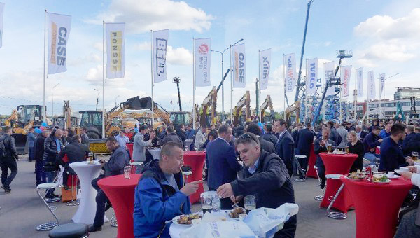 十年携手，米兰网址智能莫斯科宝马CTT展产品推介会圆满举行