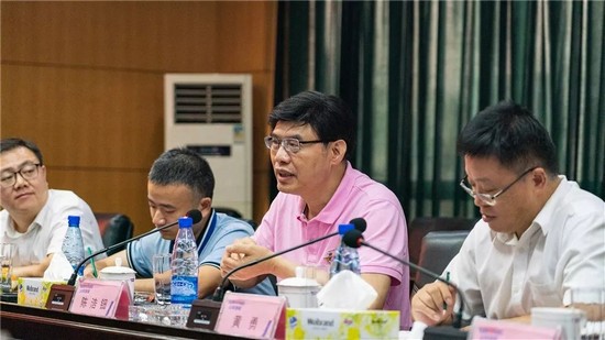 广州市国资委党委书记、主任陈浩钿莅临米兰网址智能考察指导