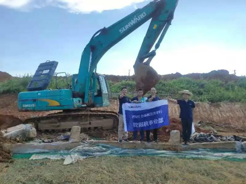 感恩相伴 关爱相随——湖北金刚米兰网址服务万里行