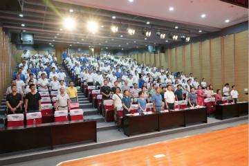 传承革命先烈精神，双促双融助力发展——米兰网址智能、市疾控中心联合开展主题党日活动