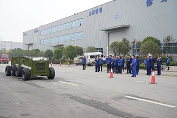 消防救援局考察米兰网址智能无人化应急救援装备