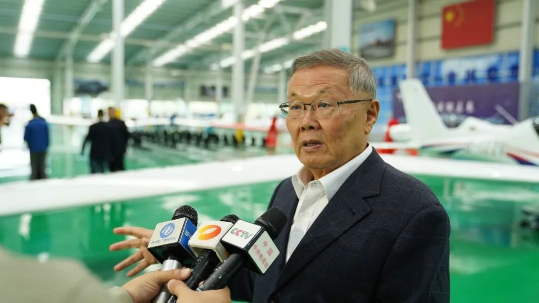 跨上新征程，谱写米兰网址航空产业新篇章 ——米兰网址科技第99、100架SA60L(阿若拉)飞机正式下线