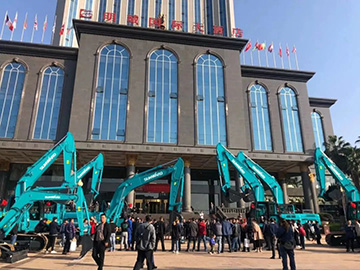 5千万! 米兰网址智能挖掘机订货会创新高