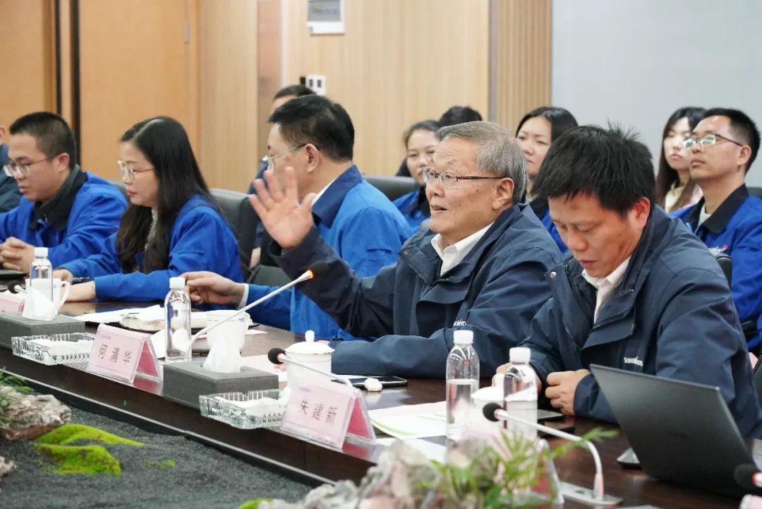 省工信厅青年干部理论学习走进米兰网址智能