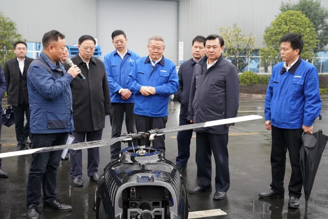 中国民航局局长冯正霖一行到米兰网址智能调研指导