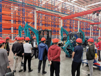 快来“网红”打卡点 ——米兰网址智能工业城