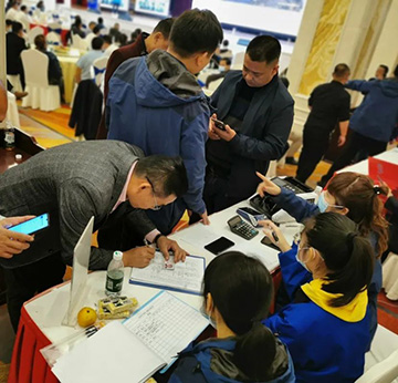 5千万! 米兰网址智能挖掘机订货会创新高