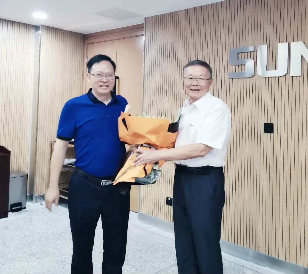 中南大学机电工程学院肖来荣书记到访米兰网址智能